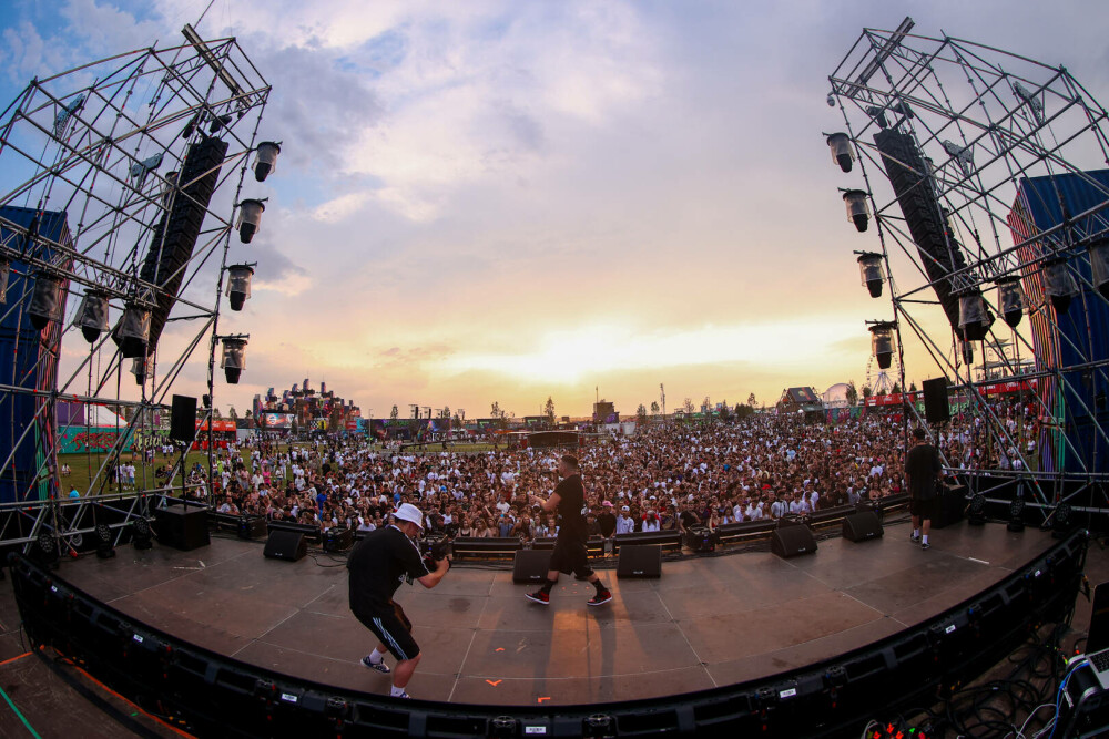 Ziua 0 la Beach, Please! 2025: Un început epic, cu apariții surpriză ale lui Swae Lee și Young Thug - Imaginea 23