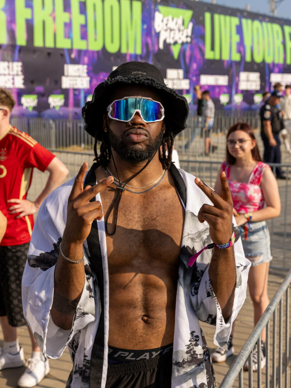 Ziua 0 la Beach, Please! 2025: Un început epic, cu apariții surpriză ale lui Swae Lee și Young Thug - Imaginea 25