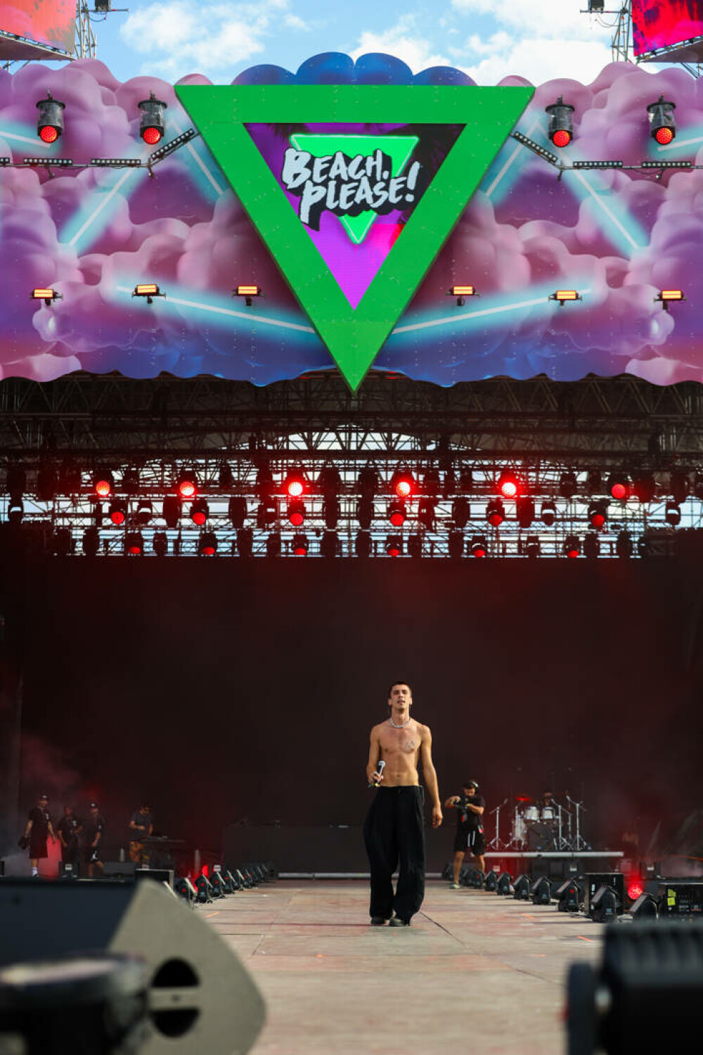 Ziua 0 la Beach, Please! 2025: Un început epic, cu apariții surpriză ale lui Swae Lee și Young Thug - Imaginea 5