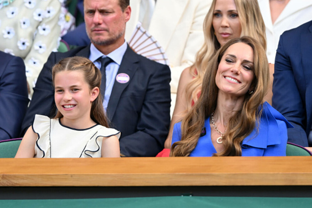Kate Middleton și Prințesa Charlotte, moment emoționant la Wimbledon. Cum au fost surprinse alături de familia regală. FOTO - Imaginea 24