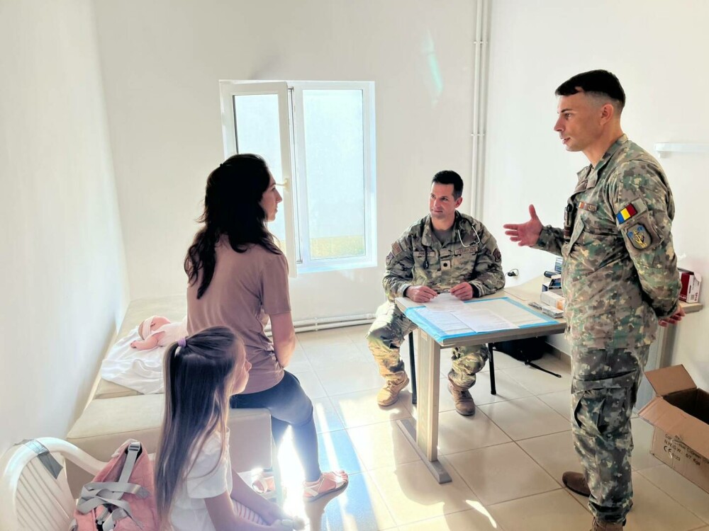 Motivul pentru care medicii militari americani au făcut analize românilor din două comune tulcene | FOTO - Imaginea 2