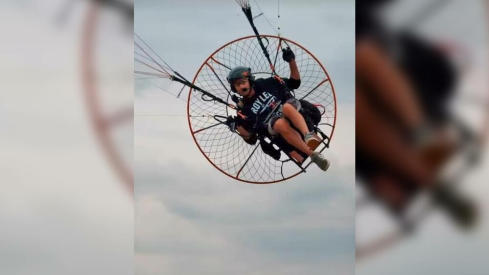 Primele imagini din locul unde s-a prăbușit Felix Baumgartner. A căzut lângă o piscină. O tânără a fost rănită - Imaginea 1