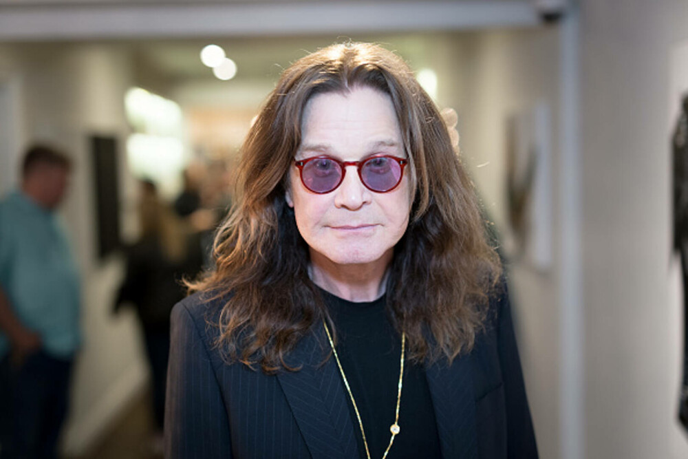 Omagii pentru Ozzy Osbourne, în orașul natal. Sute de fani s-au strâns la Birmingham. FOTO - Imaginea 12