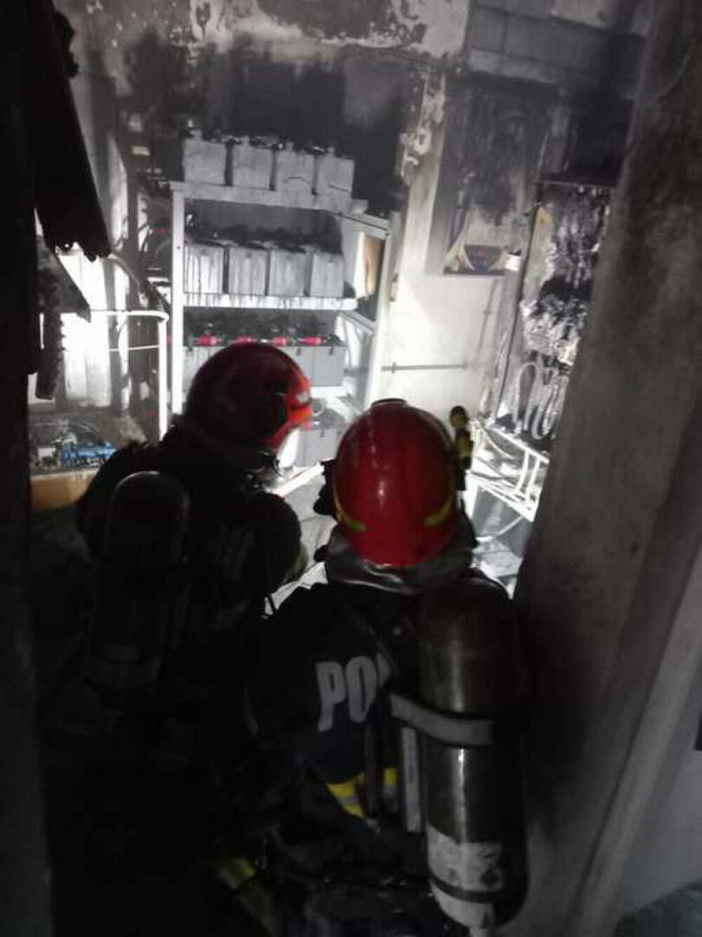 Incendiu la Maternitatea „Cuza Vodă” din Iaşi, fără victime. Zeci de mame și bebeluși au fost evacuați - Imaginea 3