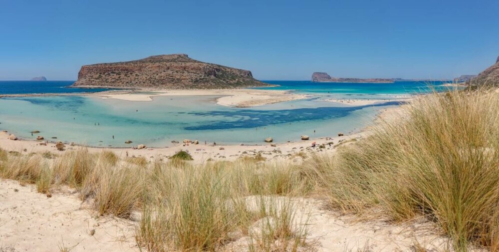 Cele mai frumoase plaje din Europa - top destinații de vis. Locuri pe care trebuie să le vezi măcar o dată în viață - Imaginea 15