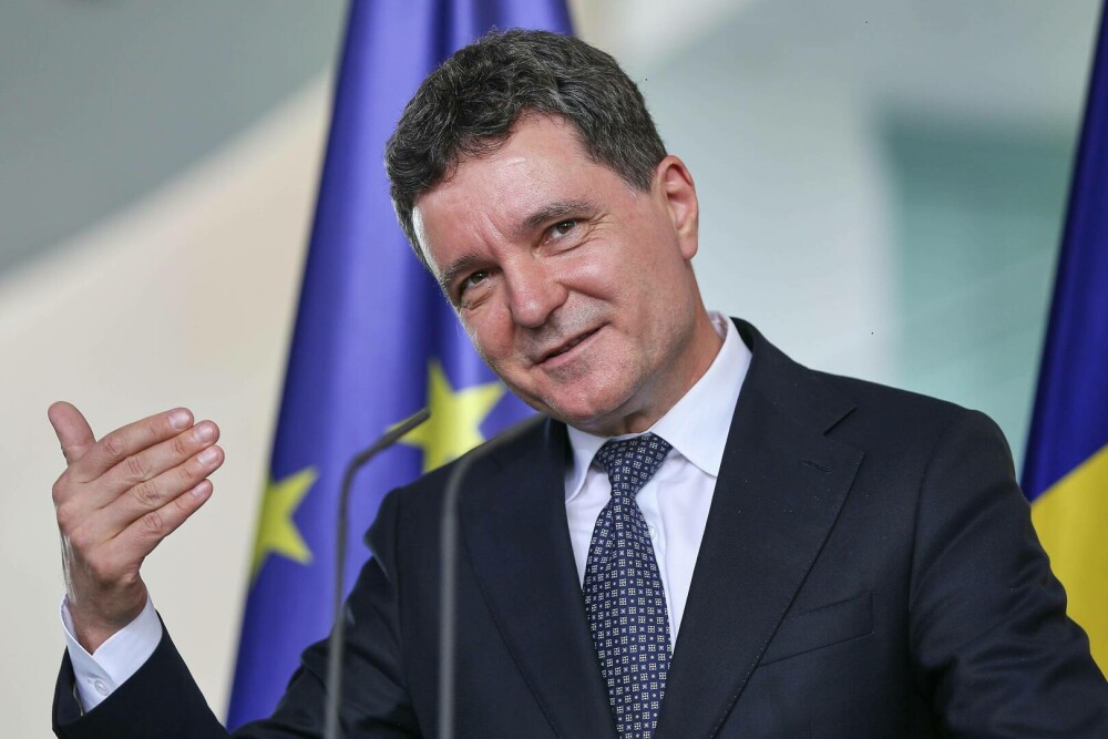 De Sfânta Maria, Nicușor Dan a ales să participe la o slujbă la o mănăstire, în loc de festivităţile oficiale din Constanța - Imaginea 3