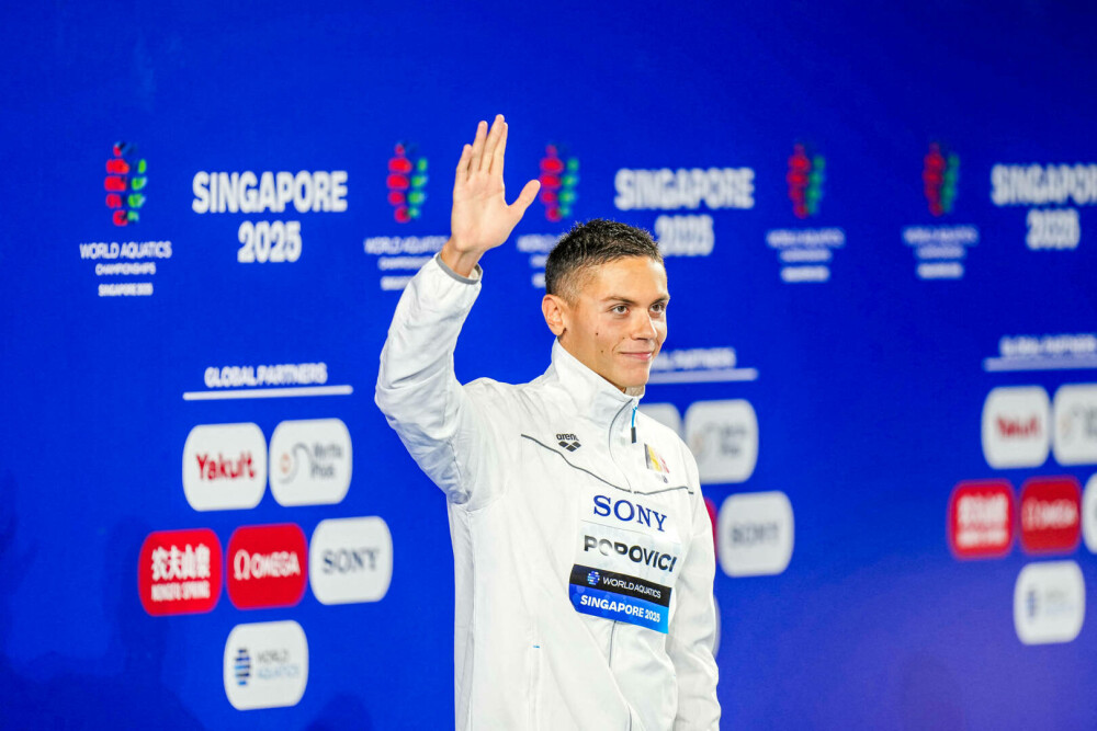David Popovici, între cei mai buni sportivi din Balcani în 2025. Înotătorul român a fost inclus în top 10 BTA - Imaginea 25