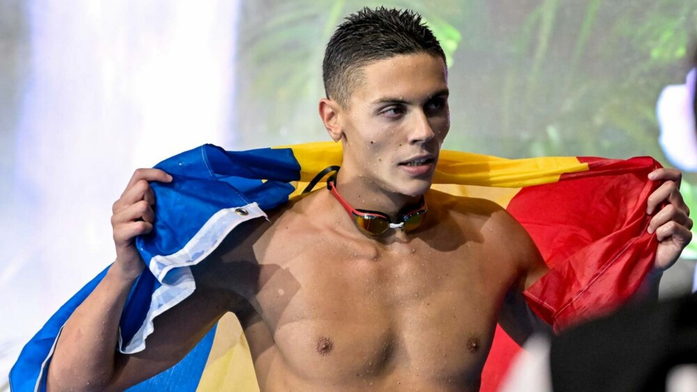 David Popovici, între cei mai buni sportivi din Balcani în 2025. Înotătorul român a fost inclus în top 10 BTA - Imaginea 26