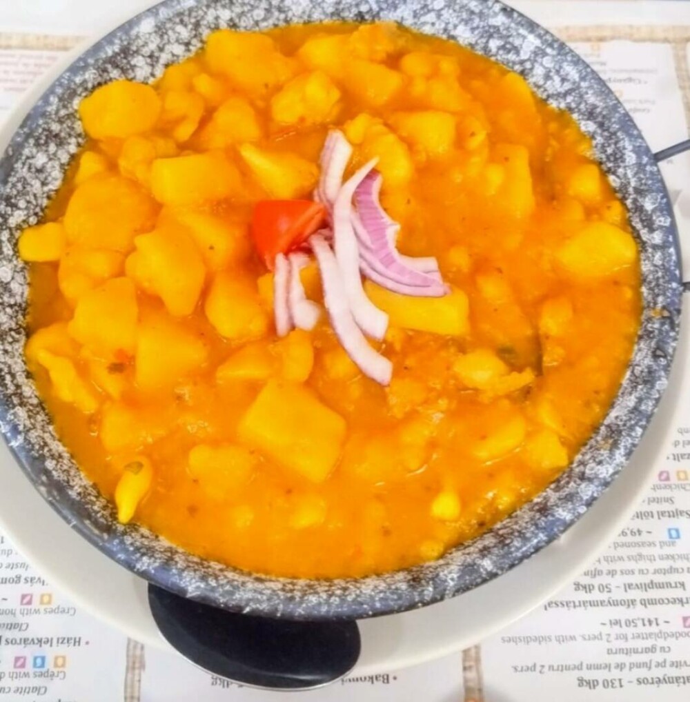 Mâncare ungurească. Ce preparate din bucătăria tradițională din Ungaria să încerci ca turist - Imaginea 1