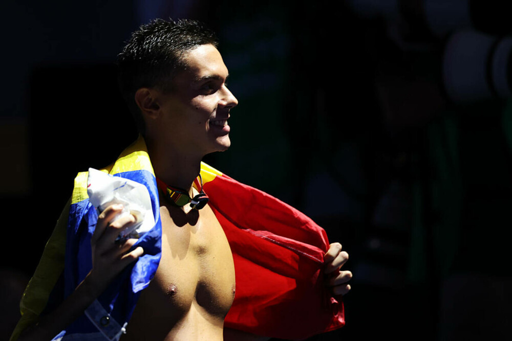 David Popovici, între cei mai buni sportivi din Balcani în 2025. Înotătorul român a fost inclus în top 10 BTA - Imaginea 12