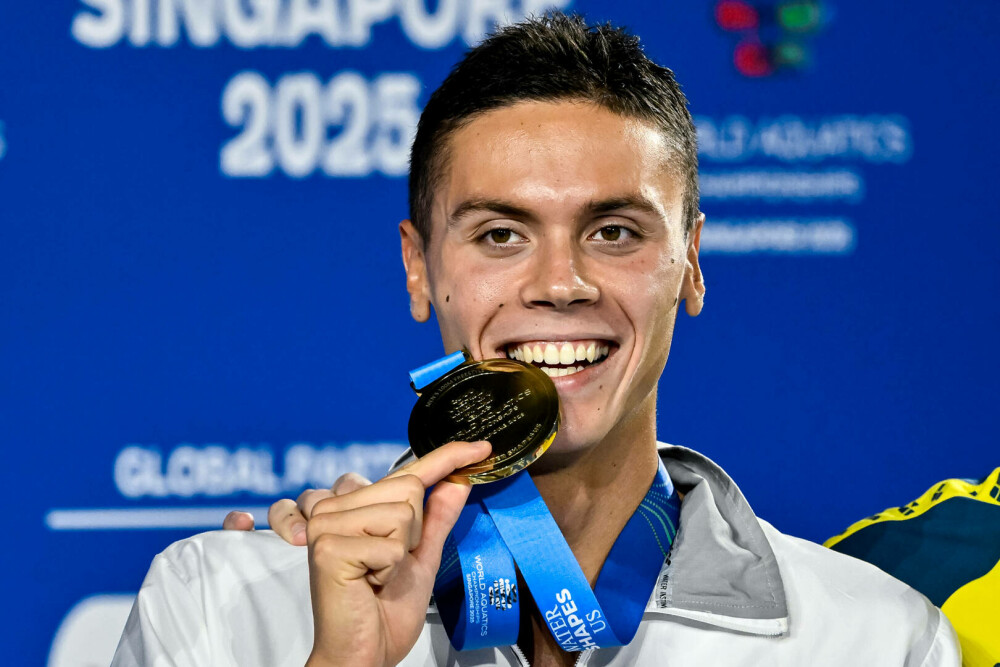 David Popovici, între cei mai buni sportivi din Balcani în 2025. Înotătorul român a fost inclus în top 10 BTA - Imaginea 9