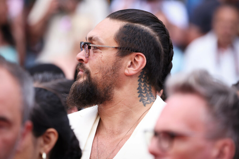 Jason Momoa, de nerecunoscut. Momentul în care actorul își dă jos barba după șase ani. VIDEO - Imaginea 3