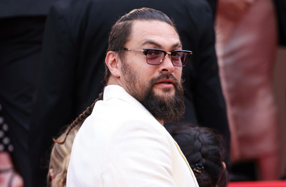 Jason Momoa, de nerecunoscut. Momentul în care actorul își dă jos barba după șase ani. VIDEO - Imaginea 7