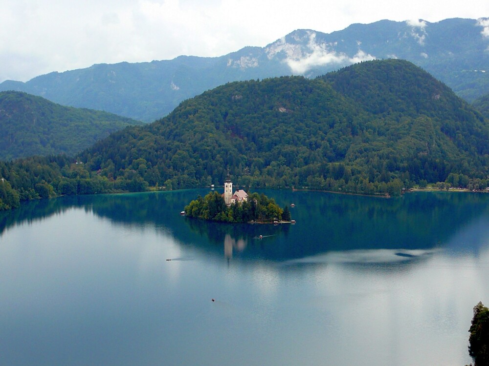 Viziteaza Slovenia! Un adevarat paradis natural - Imaginea 4