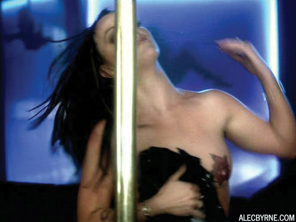 Britney Spears cea sexy: Cu sanii dazgoliti la filmare! - Imaginea 9
