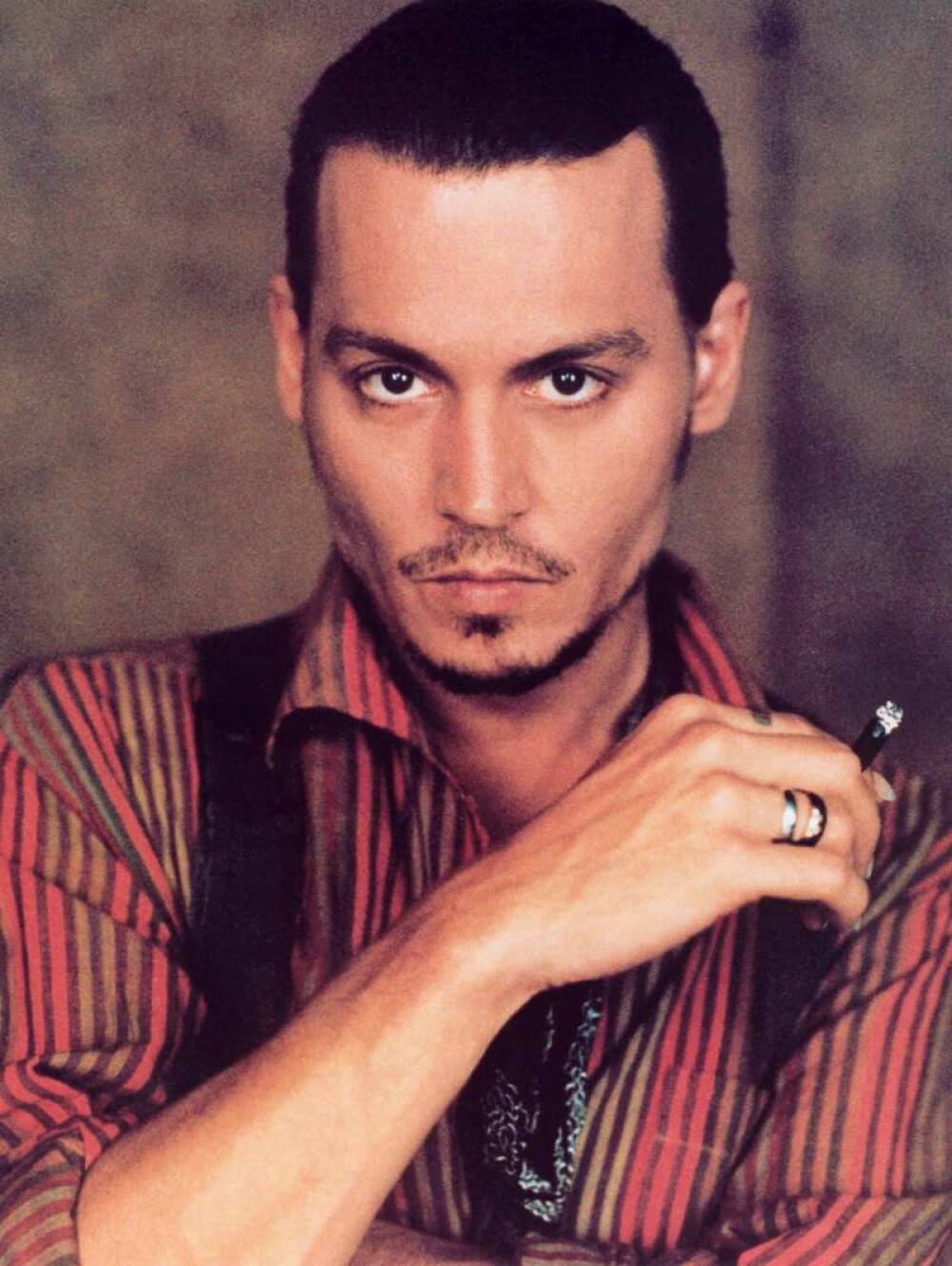 Johnny Depp e cel mai sexy, dar si cel mai stilat barbat! - Imaginea 2