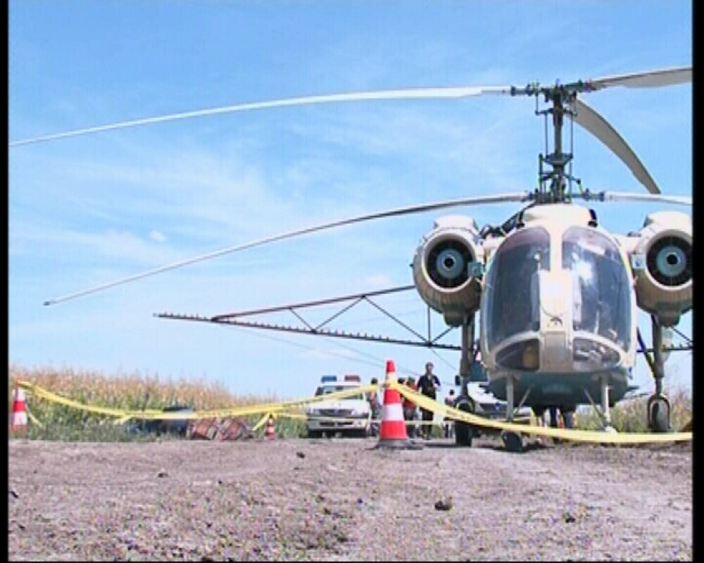 Tragedie inexplicabila: barbat decapitat de elicea unui elicopter, in Timis - Imaginea 6