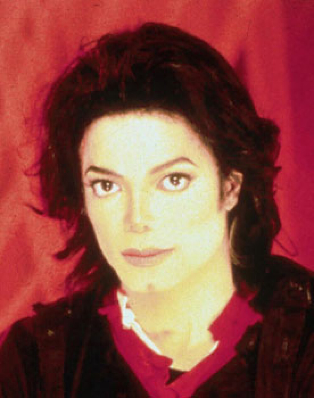 Black or white? Transformarea lui Michael! - Imaginea 11
