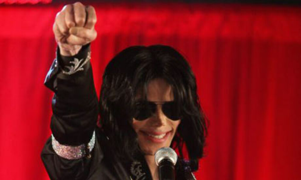 RETROSPECTIVA De ce il iubim pe Michael Jackson! - Imaginea 59