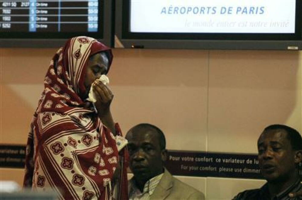 Doliu national in Insulele Comore in urma accidentului aviatic - Imaginea 5
