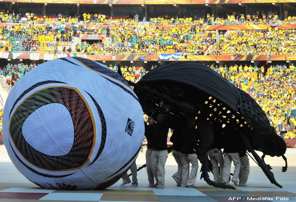 IMAGINI SENZATIONALE! Ceremonia de deschidere a CM de Fotbal 2010 - Imaginea 4