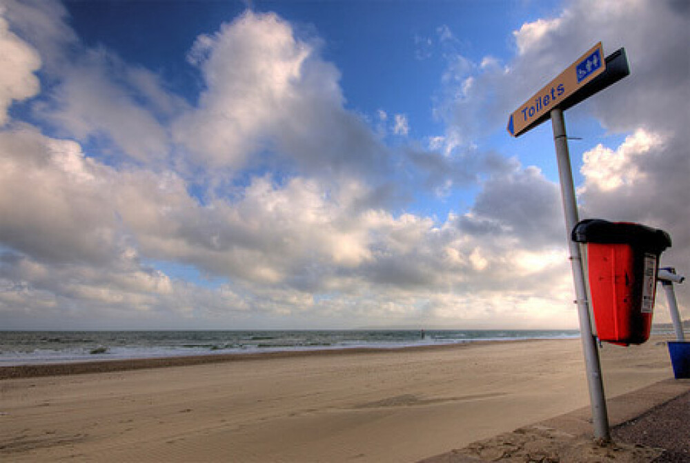 Cele mai haioase semne de atentionare gasite pe plaja. GALERIE FOTO - Imaginea 7