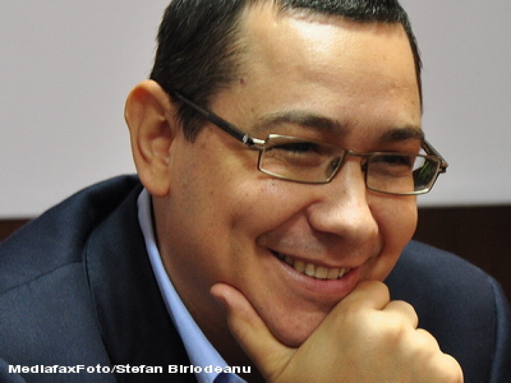 AFP: Victor Ponta, noul premier desemnat, este un lup tanar al politicii - Imaginea 9