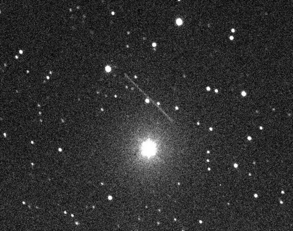 Primele imagini cu asteroidul gigant care a trecut pe langa Pamant. GALERIE FOTO - Imaginea 2
