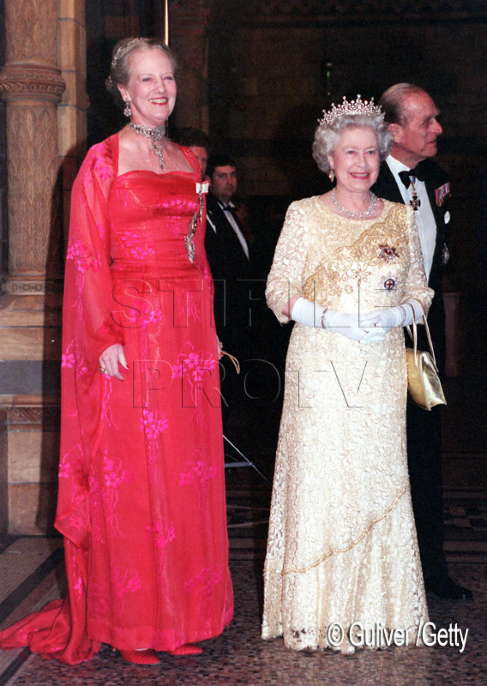 60 de ani in care coroana i-a definit viata. Transformarea in imagini a Reginei Elisabeta a II-a - Imaginea 4