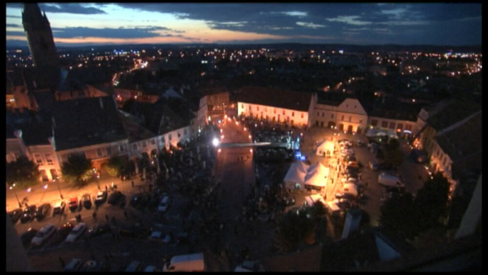 Fotomodelele acapareaza Sibiul. Incepe cel mai mare festial de moda din tara - Imaginea 2