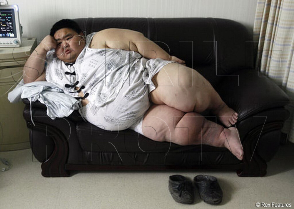 Galerie FOTO. Acum 2 ani era cel mai gras om din China. Cum arata astazi, dupa ce a slabit enorm - Imaginea 4