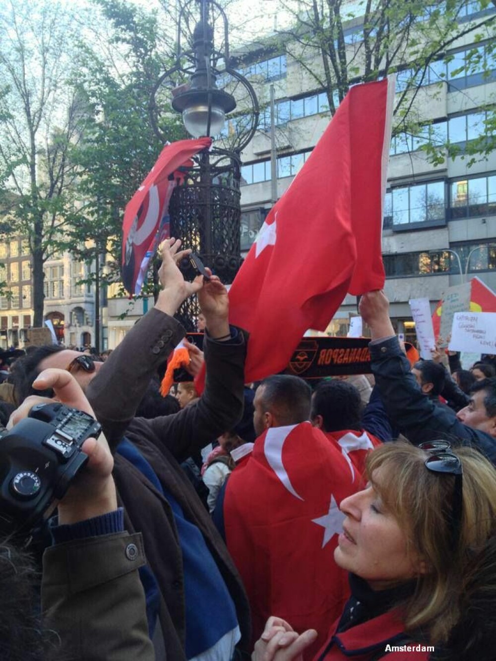 PROTESTE IN TURCIA. De ce e atat de criticat premierul Erdogan, desi a salvat economia tarii - Imaginea 9