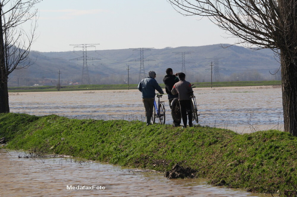 Efectele inundatiilor din Moldova. Peste 70 de case si 528 anexe sunt afectate - Imaginea 1
