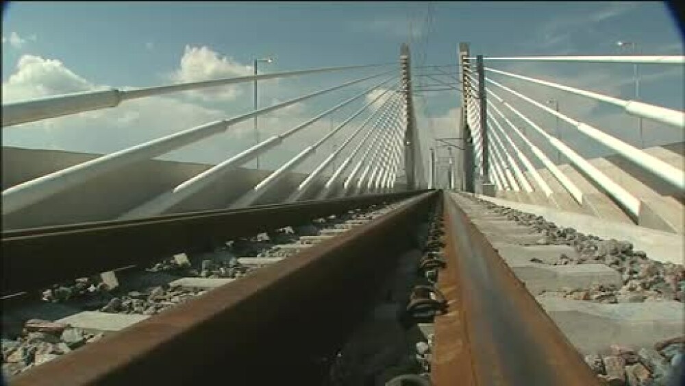 Presa bulgara anunta un al treilea pod peste Dunare. Variantele de constructie si data la care ar putea fi finalizat - Imaginea 4