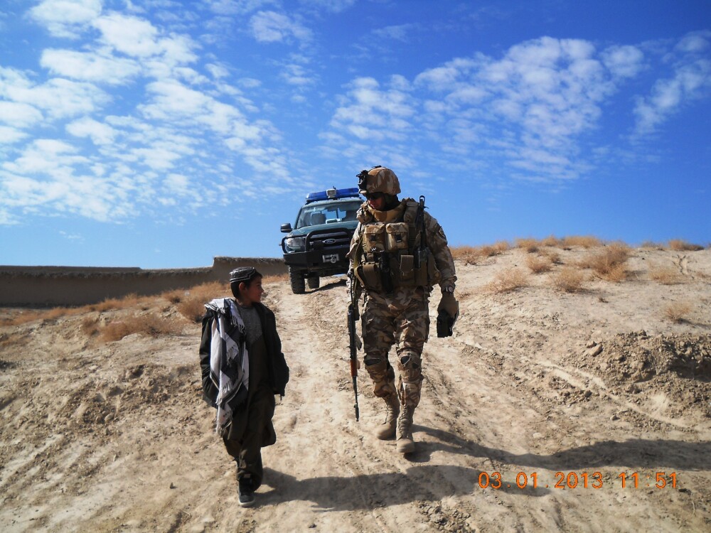 Cei 500 de militari aradeni din Afganistan s-au intors acasa teferi. Vezi IMAGINI din misiune - Imaginea 15