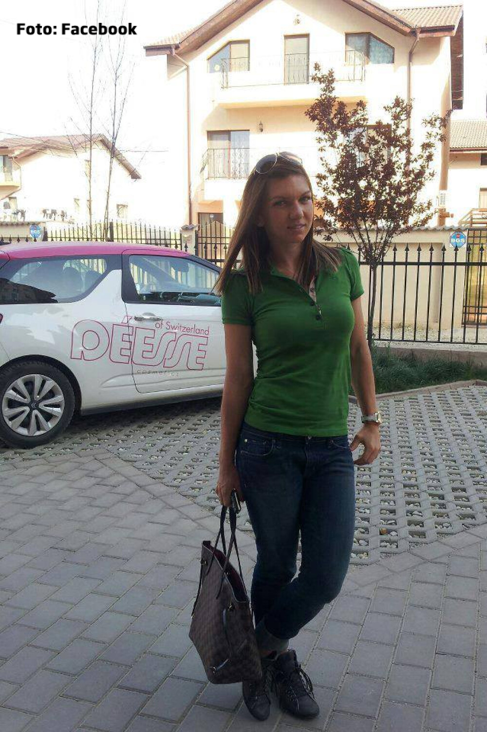 Simona Halep in viata de zi cu zi. Imagini din viata unei campioane in afara terenului de tenis - Imaginea 5