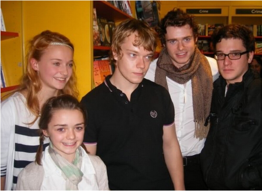 Actorii din Game of Thrones, in 2009, inainte de a deveni celebri. Personajul greu de recunoscut din fotografie - Imaginea 1