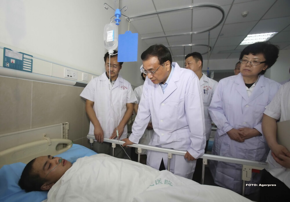 Tragedie in China. Premierul Li Keqiang conduce operatiunile de salvare, insa sunt sanse mici de a gasi supravietuitori - Imaginea 2