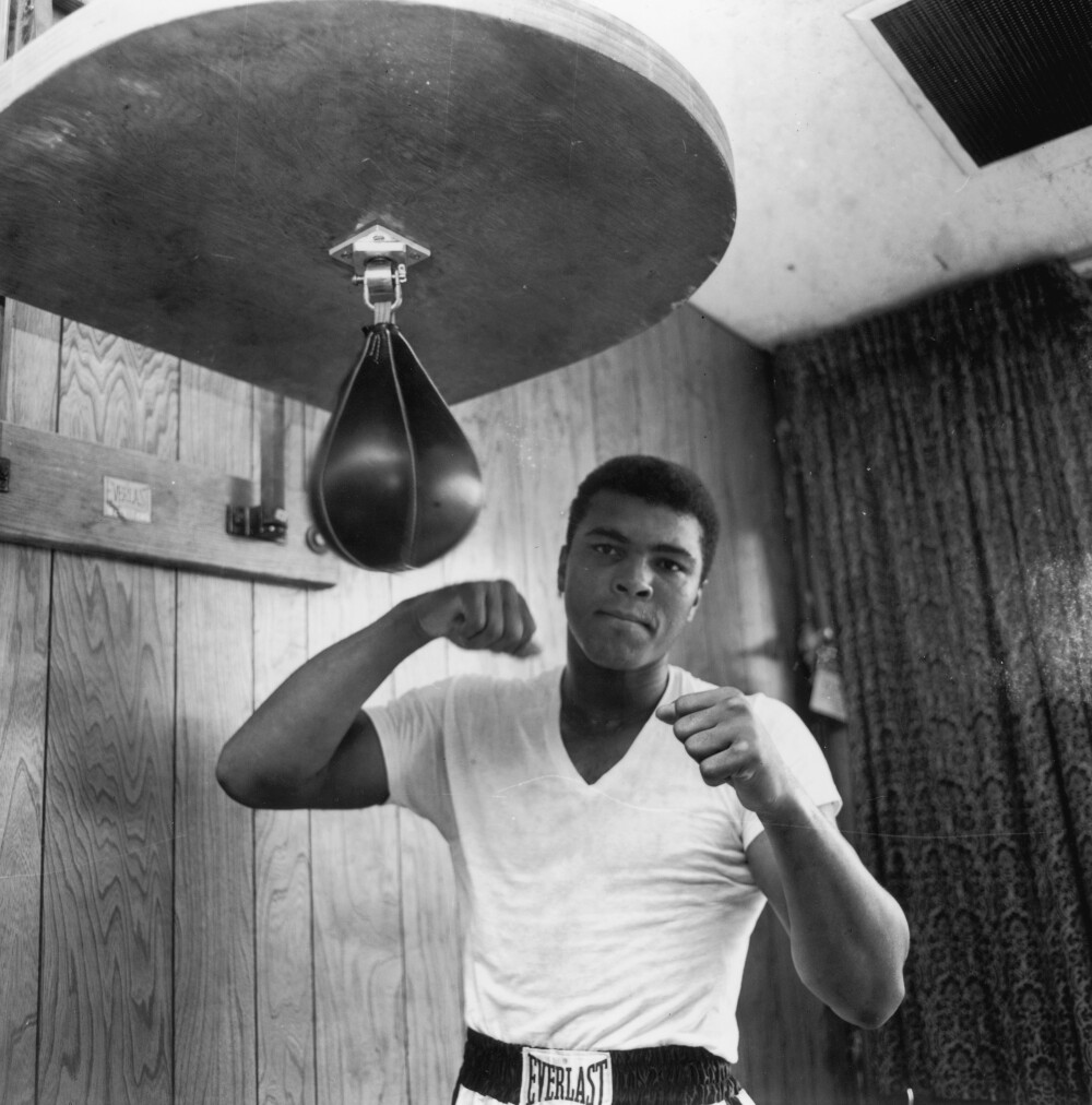 Muhammad Ali a murit. Viata si cariera celui mai bun boxer din istorie in 20 de imagini spectaculoase. GALERIE FOTO - Imaginea 9