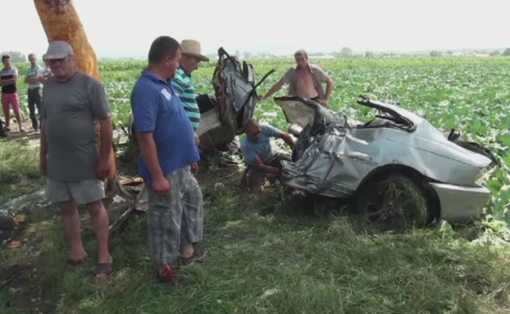 Masina cu volan pe dreapta l-a ucis pe un tanar din Suceava, care se grabea sa-si intalneasca iubita. Ce greseala a facut - Imaginea 2