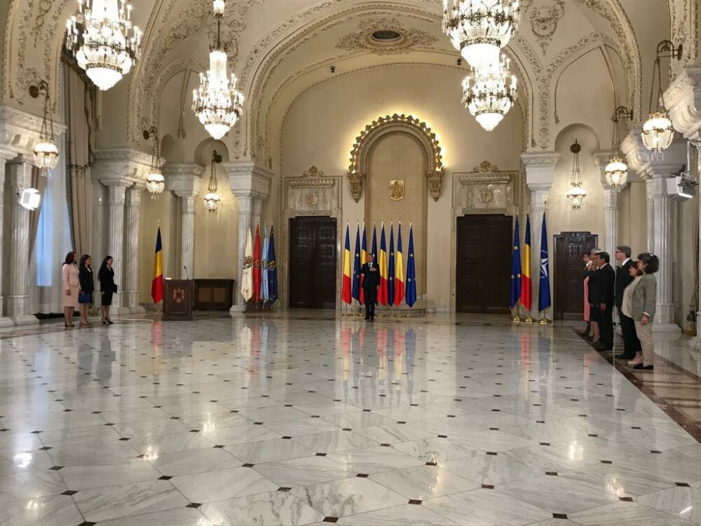 Noii miniştri ai Justiţiei, Dezvoltare şi Românilor de pretutindeni au depus jurământul. VIDEO - Imaginea 3