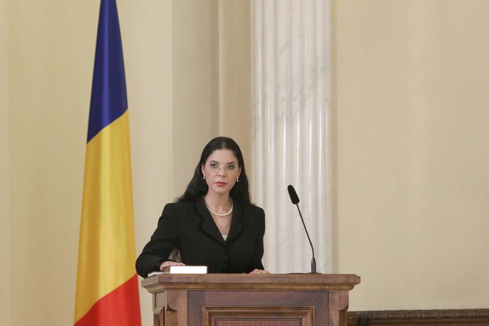 Noii miniştri ai Justiţiei, Dezvoltare şi Românilor de pretutindeni au depus jurământul. VIDEO - Imaginea 7