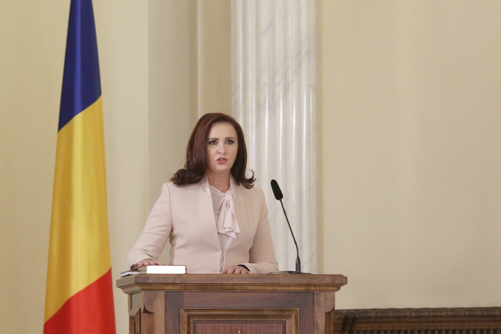 Noii miniştri ai Justiţiei, Dezvoltare şi Românilor de pretutindeni au depus jurământul. VIDEO - Imaginea 6