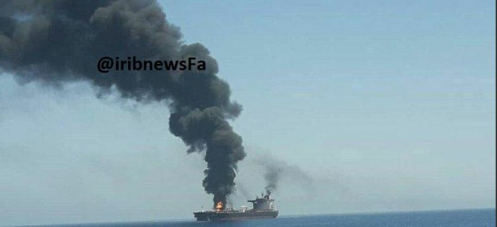Două petroliere, lovite în urma unui atac ”suspect” produs în Golful Oman - Imaginea 1