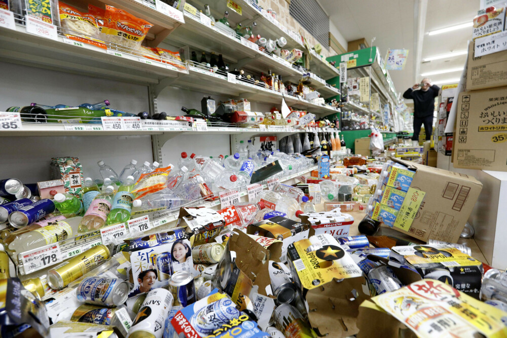 Bilanțul cutremurului puternic din Japonia. Sunt cel puțin 26 de răniți. GALERIE FOTO - Imaginea 3
