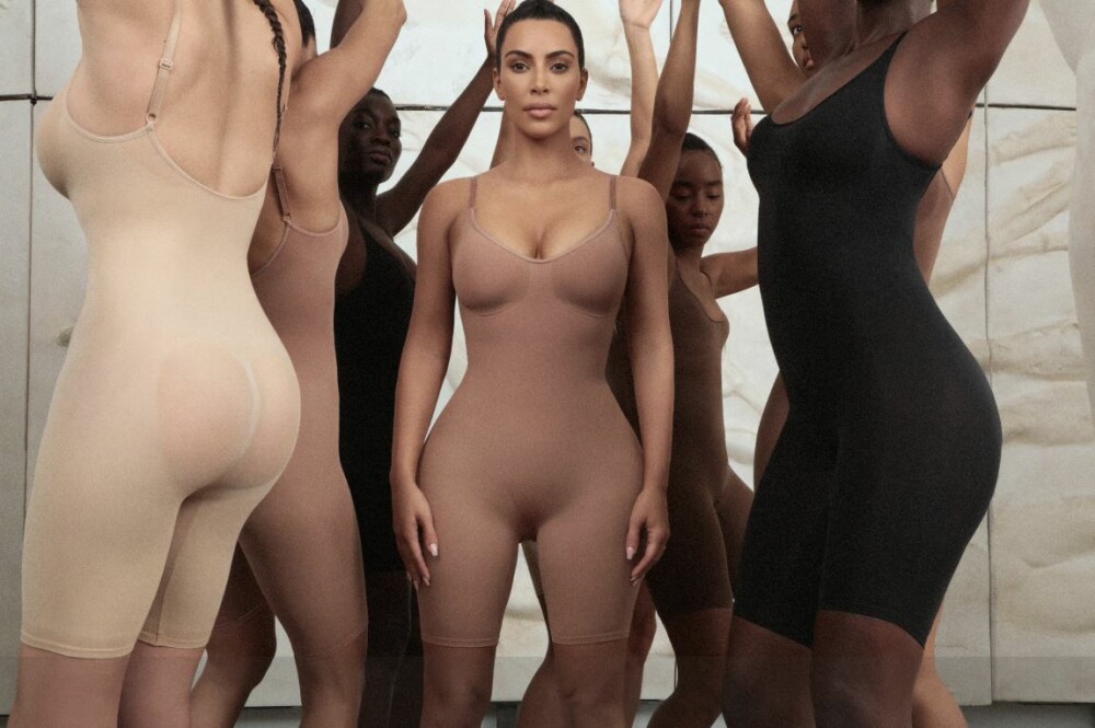 Kim Kardashian a revoltat toată Japonia cu noua sa lenjerie intimă - Imaginea 1