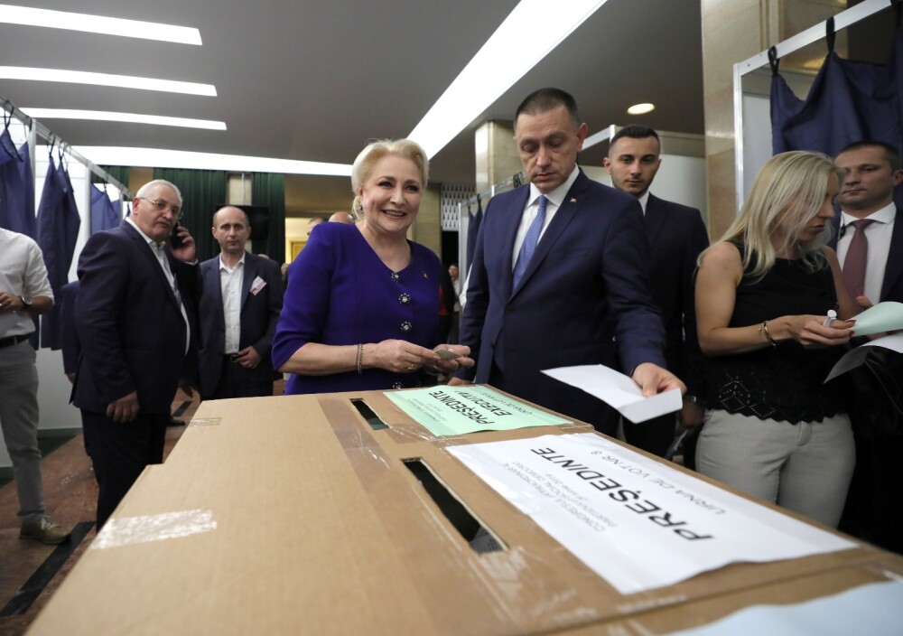 Dăncilă, noul președinte al PSD. Lăsați să voteze liber prima dată, membrii partidului au fost debusolați - Imaginea 5