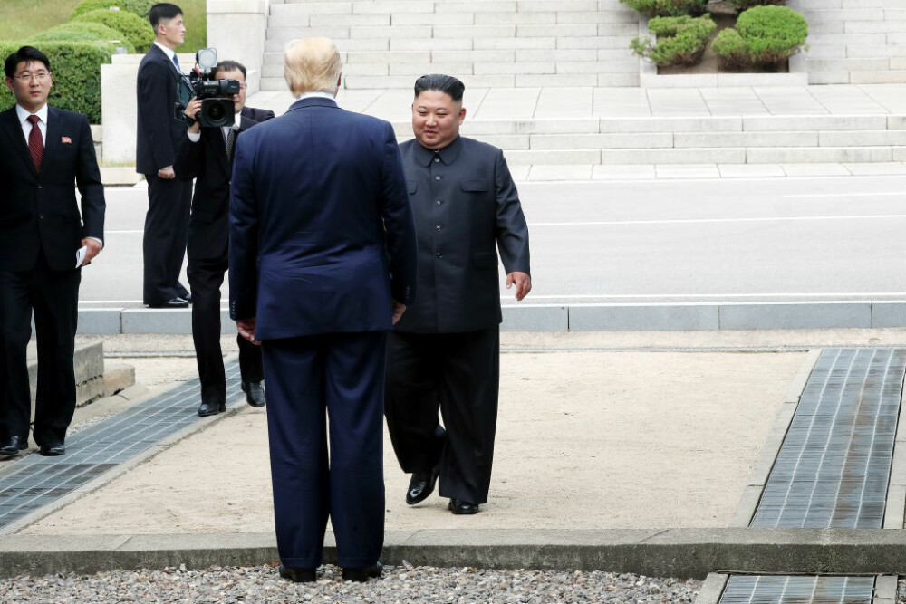 Dezvăluiri de culise despre întâlnirea istorică dintre Donald Trump și Kim Jong Un - Imaginea 4