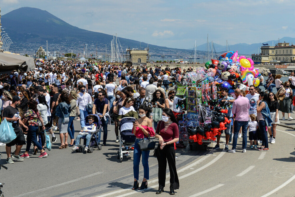 Italia îşi redeschide graniţele pentru a salva sezonul turistic - Imaginea 2