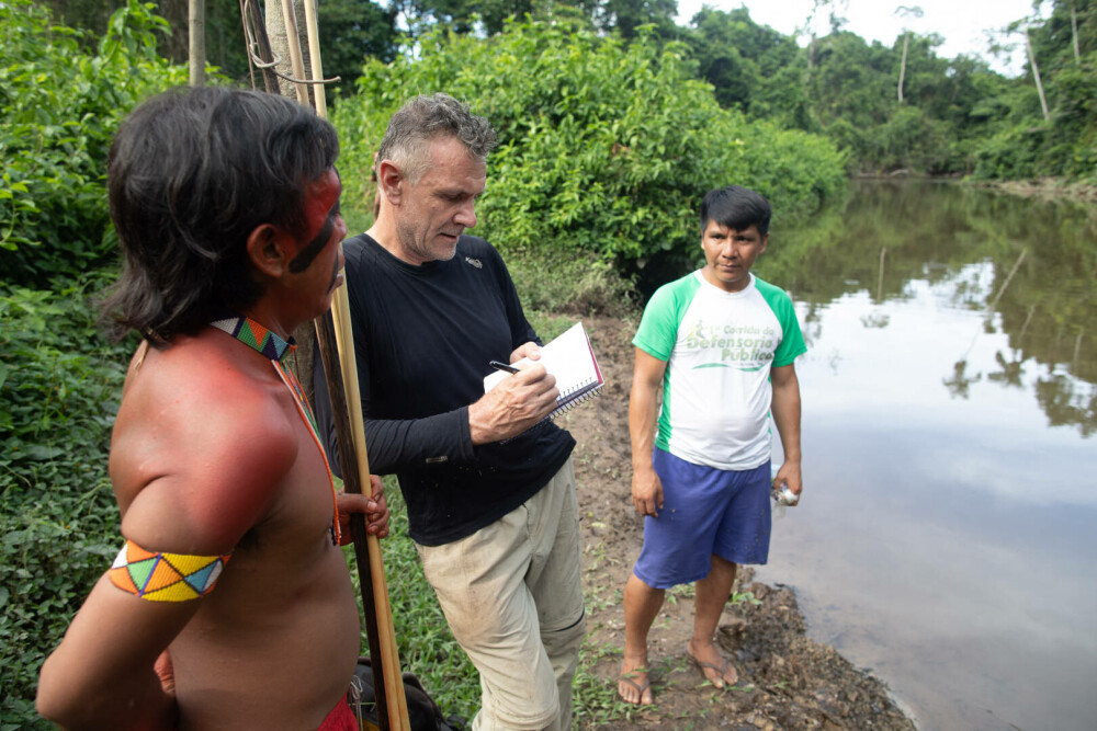 Descoperirea făcută în cazul dispariției jurnalistului care vizita un trib din Amazon. Ce avea în rucsac - Imaginea 7